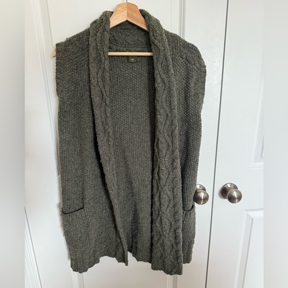 Eddie Bauer Green Cable Knit Sweater Vest Size S - Picture 1 of 4